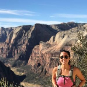 Meet your Posher, Valerie